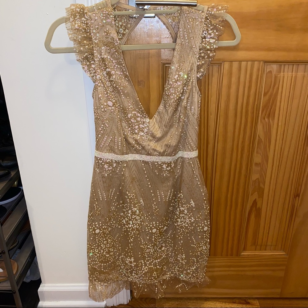 Lulu’s Gold Sparkle Dress